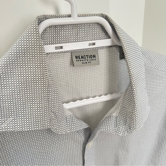 REACTION by Kenneth Cole - MODERN White Grid Dress Shirt - SIZE 15 (US SMALL) - Picture 4 of 4